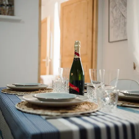 Azurea & Roomy Flat * Sanremo