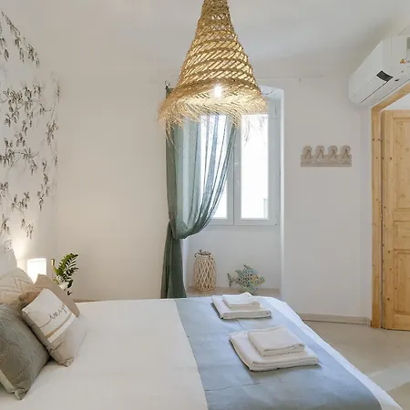 Azurea & Roomy Flat Appartement