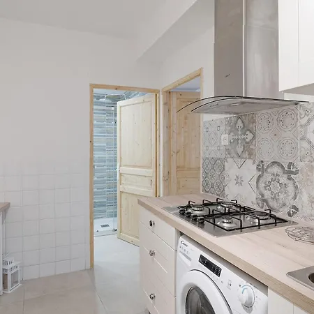 Appartamento Guesthost - Azurea & Roomy Flat