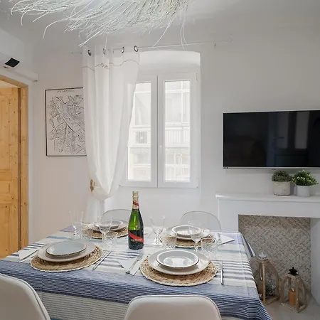 Azurea & Roomy Flat San Remo