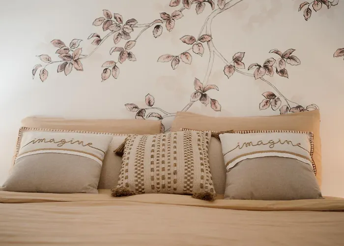 Guesthost - Azurea & Roomy Flat Apartamento