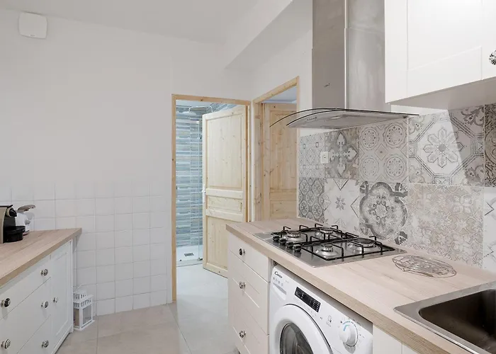 Apartamento Guesthost - Azurea & Roomy Flat